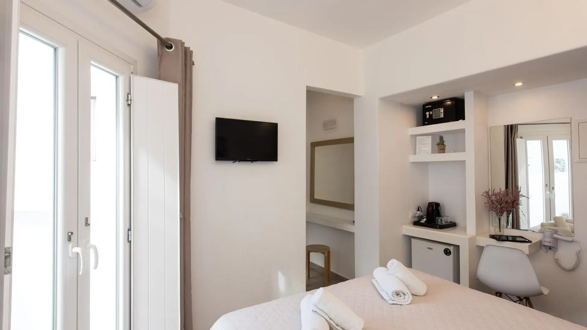 **  Olympia Aparthotel Mykonos Town Grécia