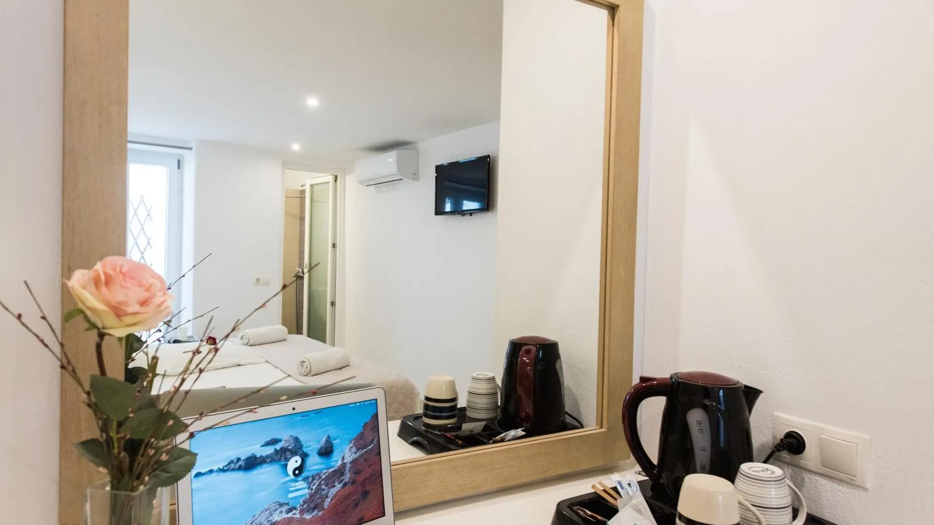 Olympia Aparthotel Mykonos Town 2*,