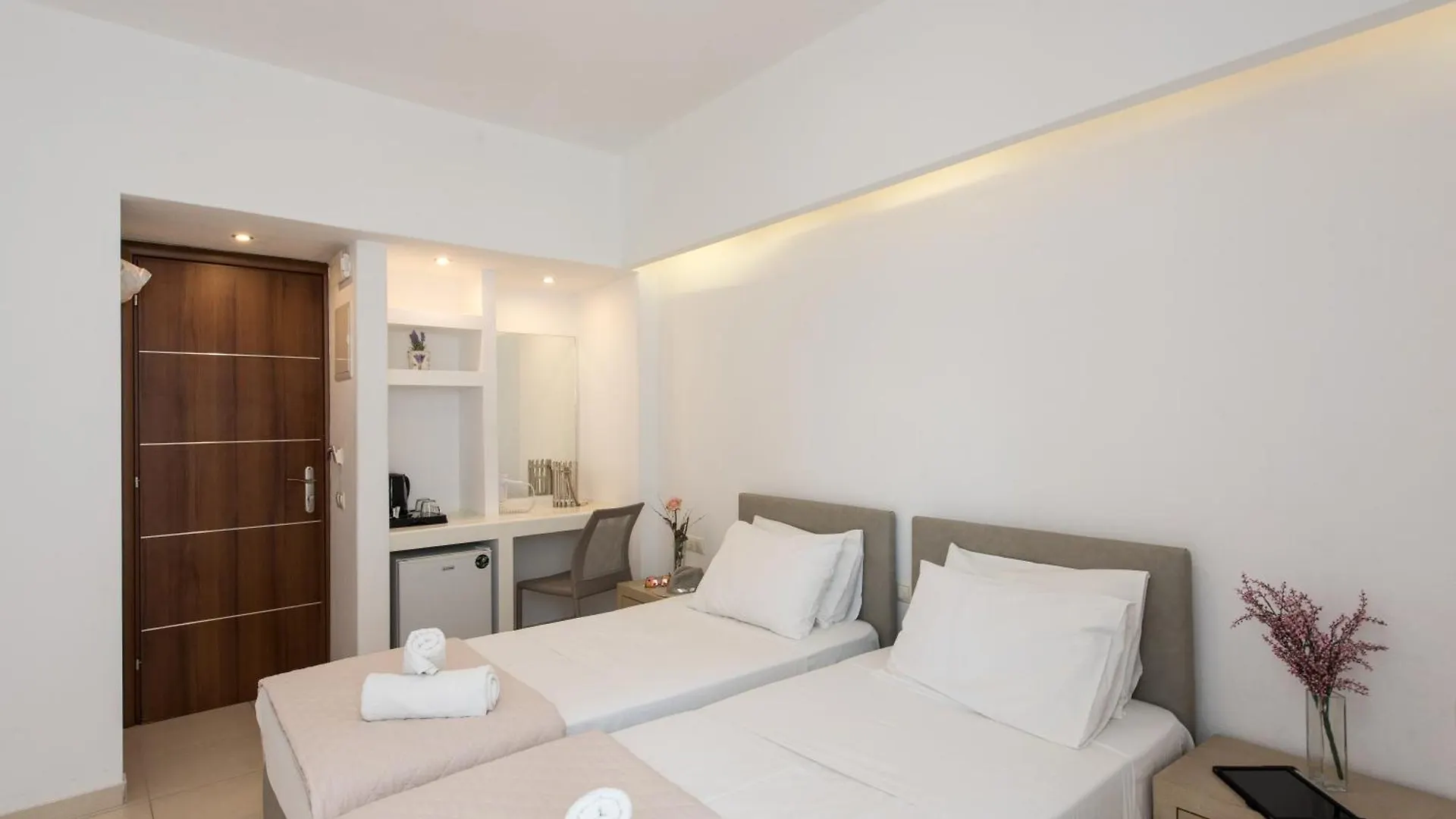 Olympia Aparthotel Mykonos Town Grécia
