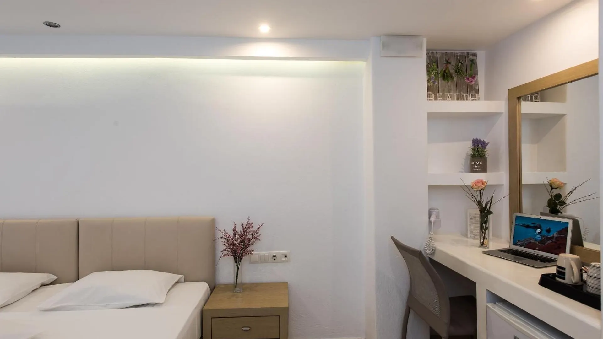 Olympia Aparthotel Mykonos Town