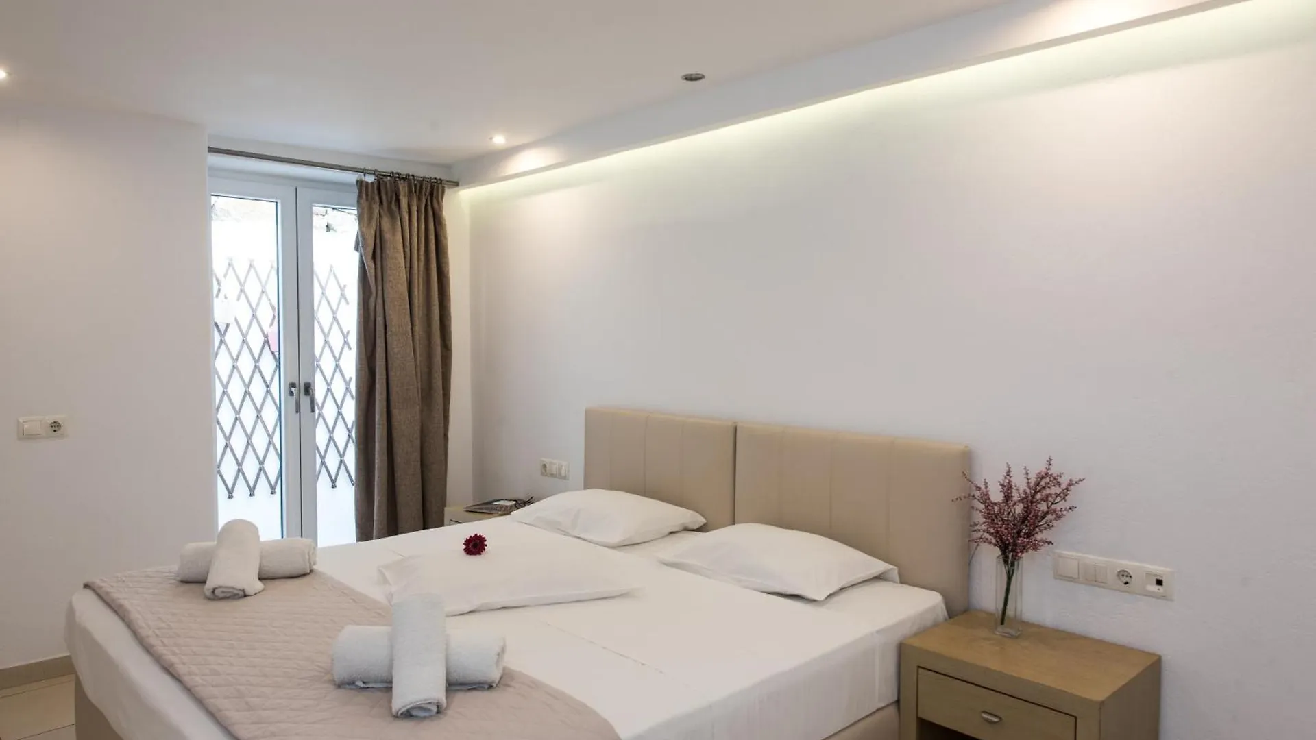 Olympia Apart otel Mykonos Town 2*,  Yunanistan
